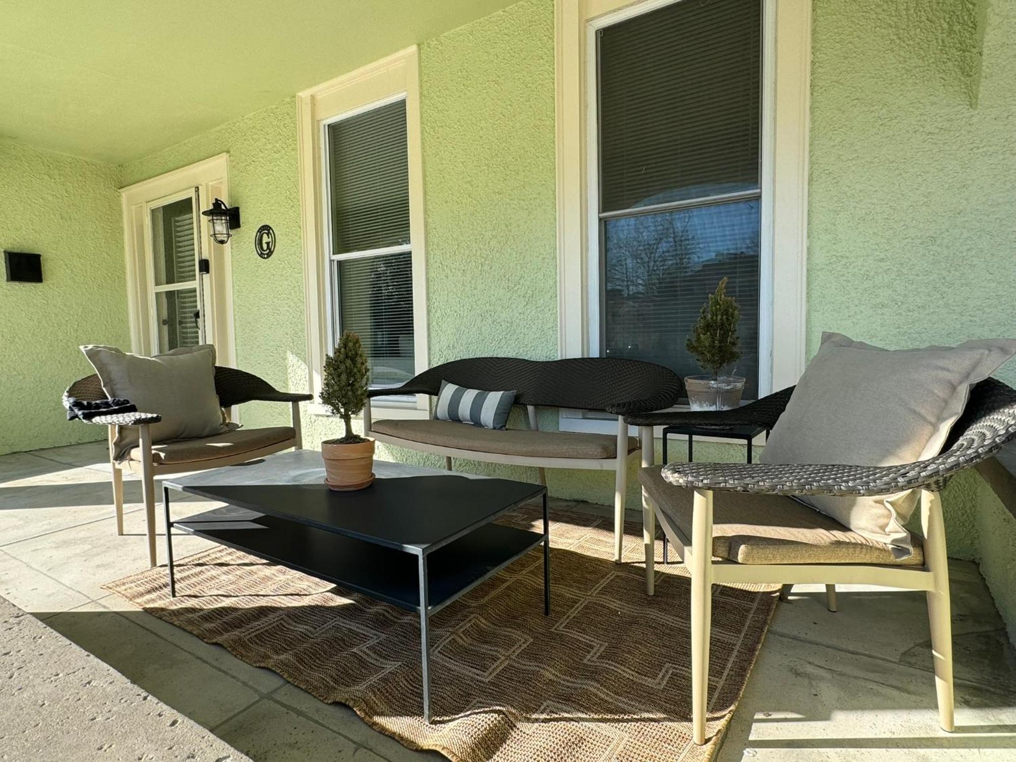 Garden On Capital-bourbon & Horse Country Apartment